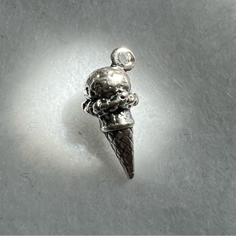 Retired James Avery ice cream cone charm